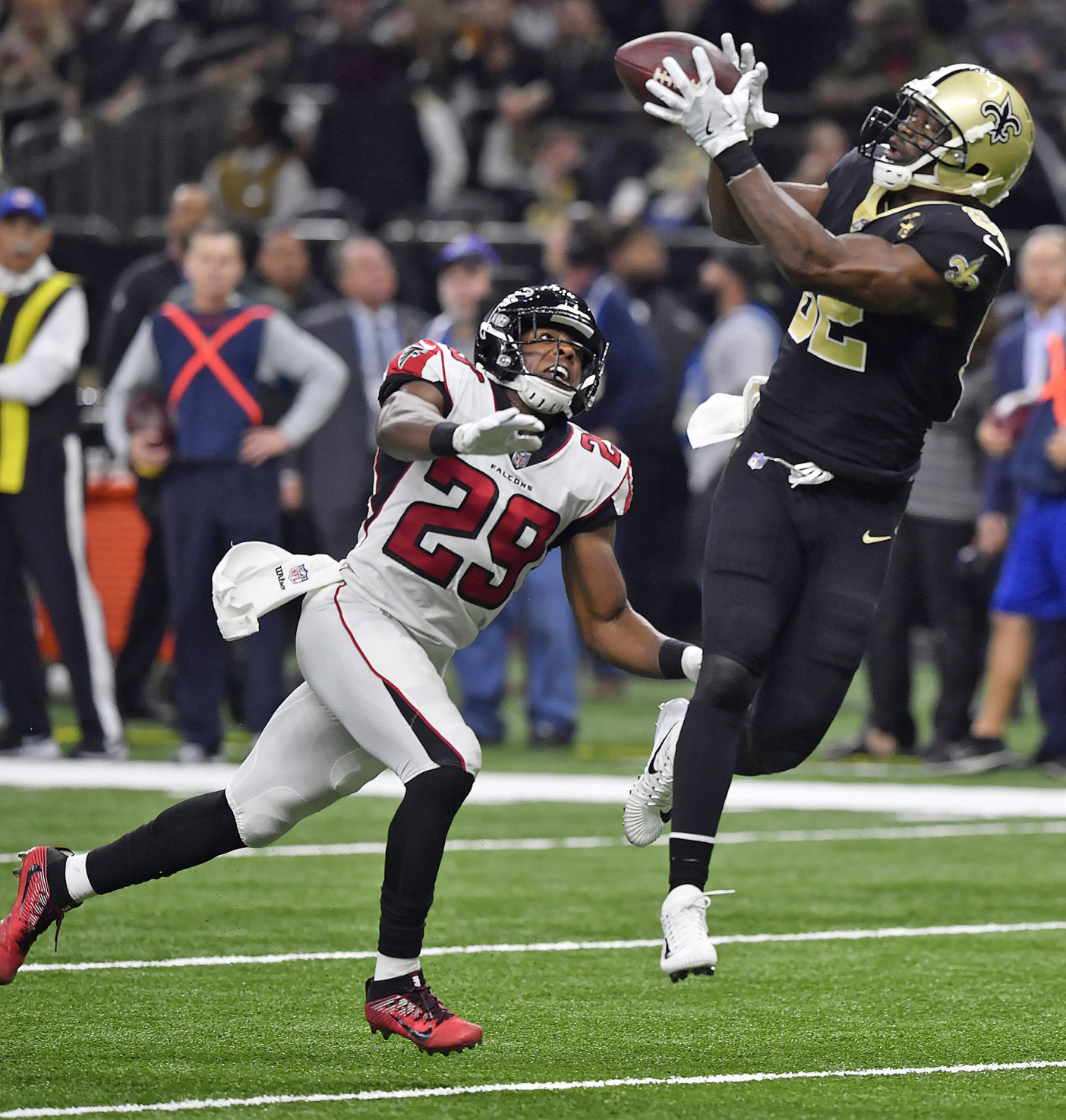 NO.saintsfalcons.112318.1001